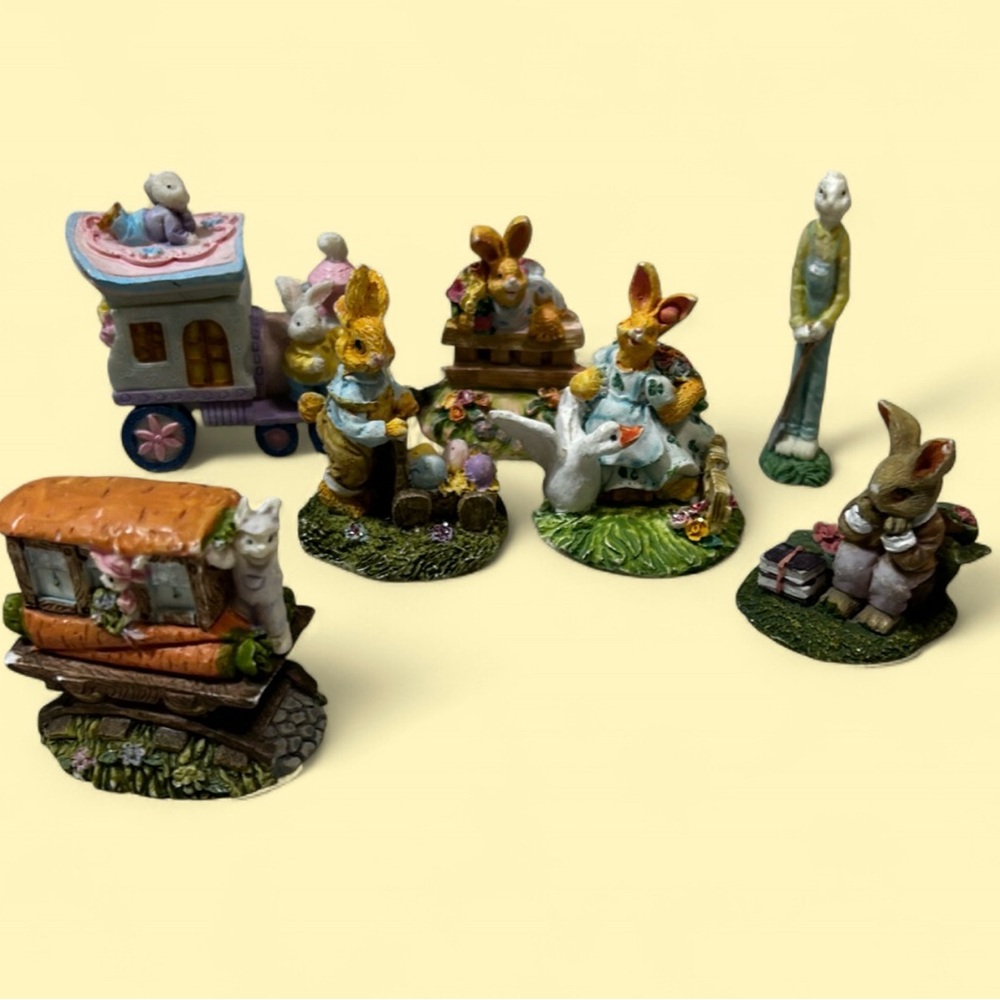 Adorable Vintage Easter Bunny and Friends Figurine Set - Picture 6 of 6